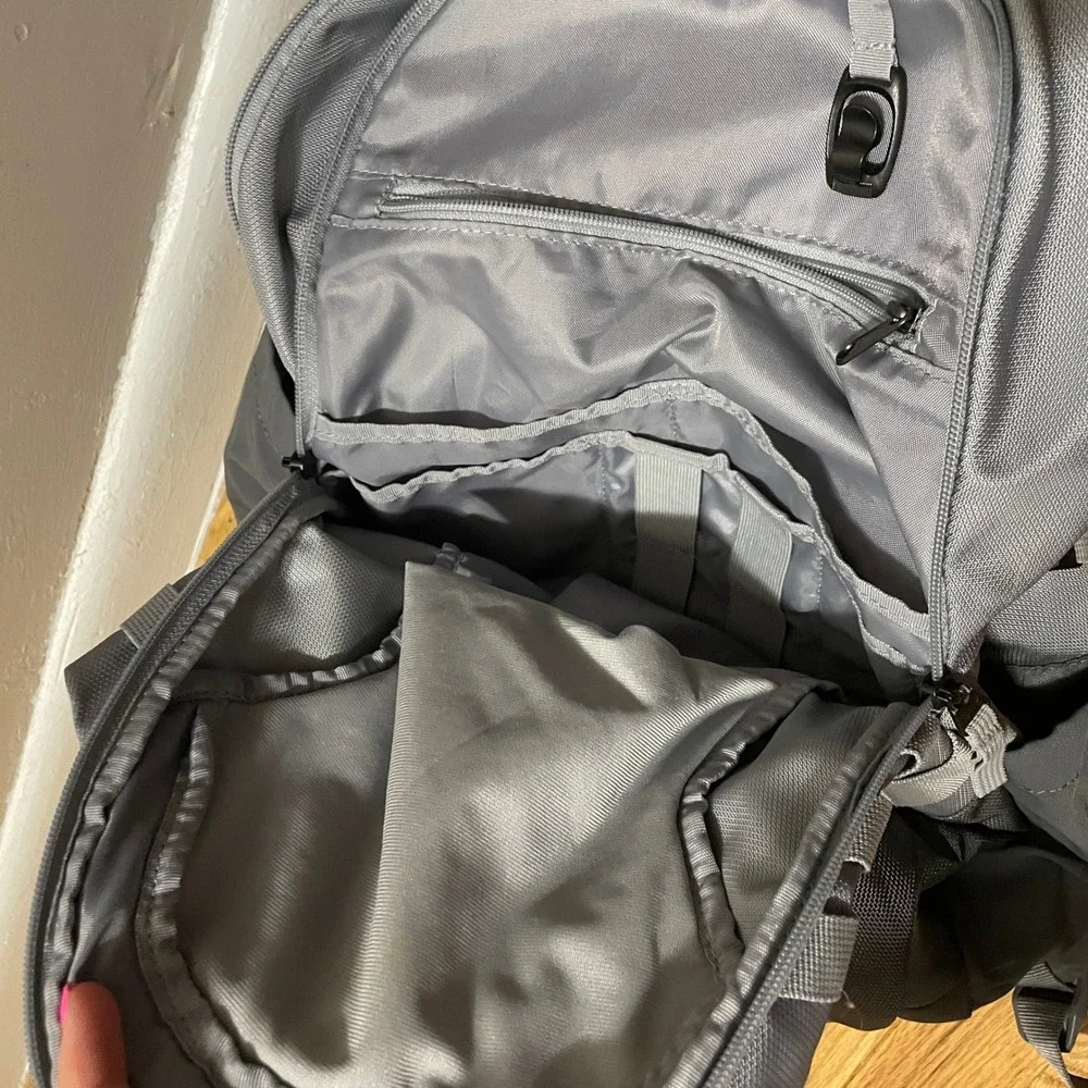 Under Armour Storm Recruit Backpack Gray Teal Laptop Sleeve 1294719 Mens Womens